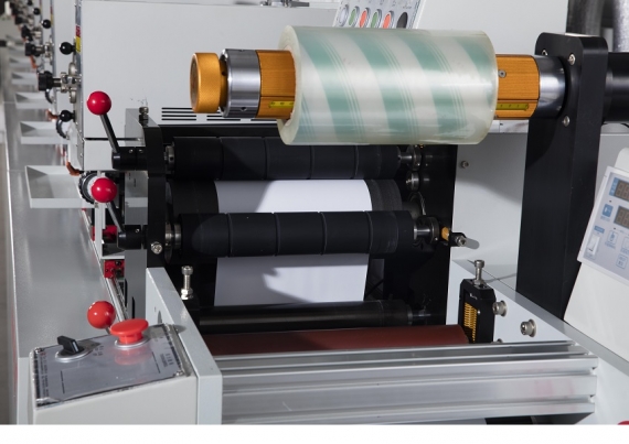 Impresora rotativa intermitente de impresión tipográfica 